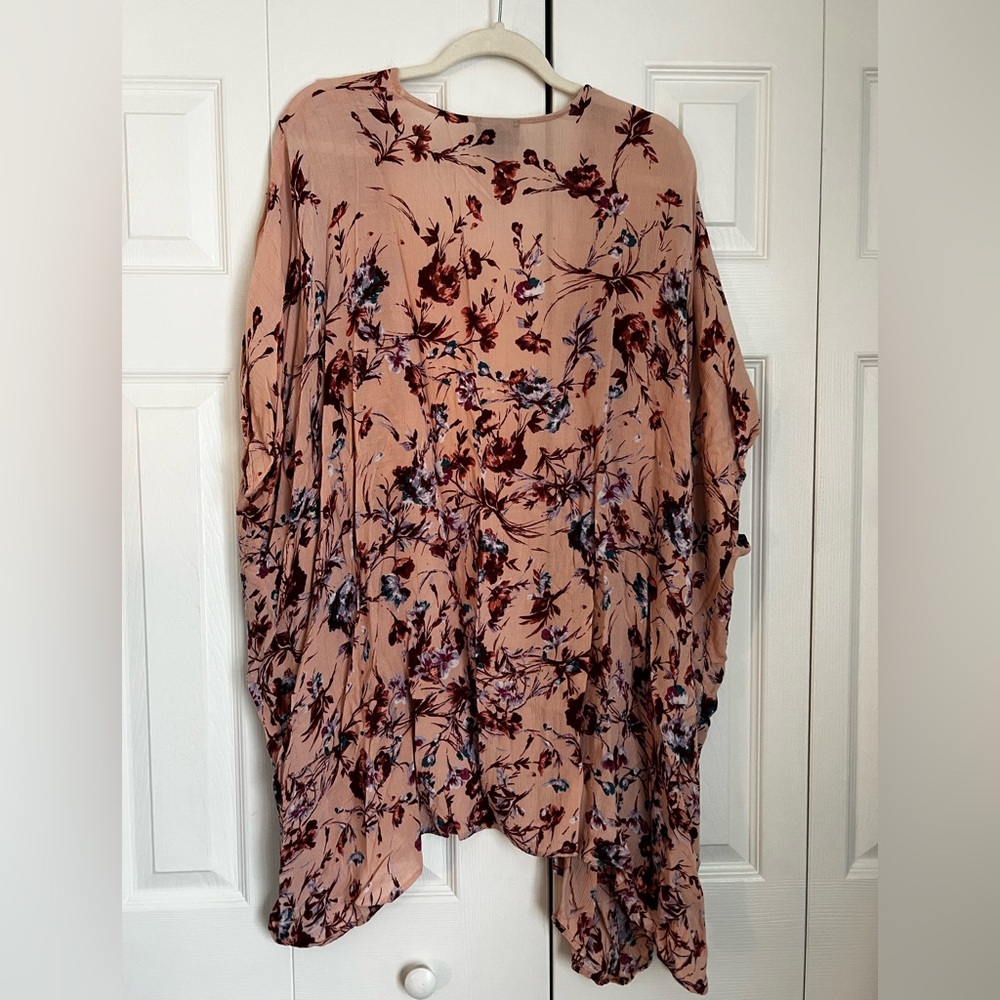 Floral Kimono Cardigan - Picture 3 of 4